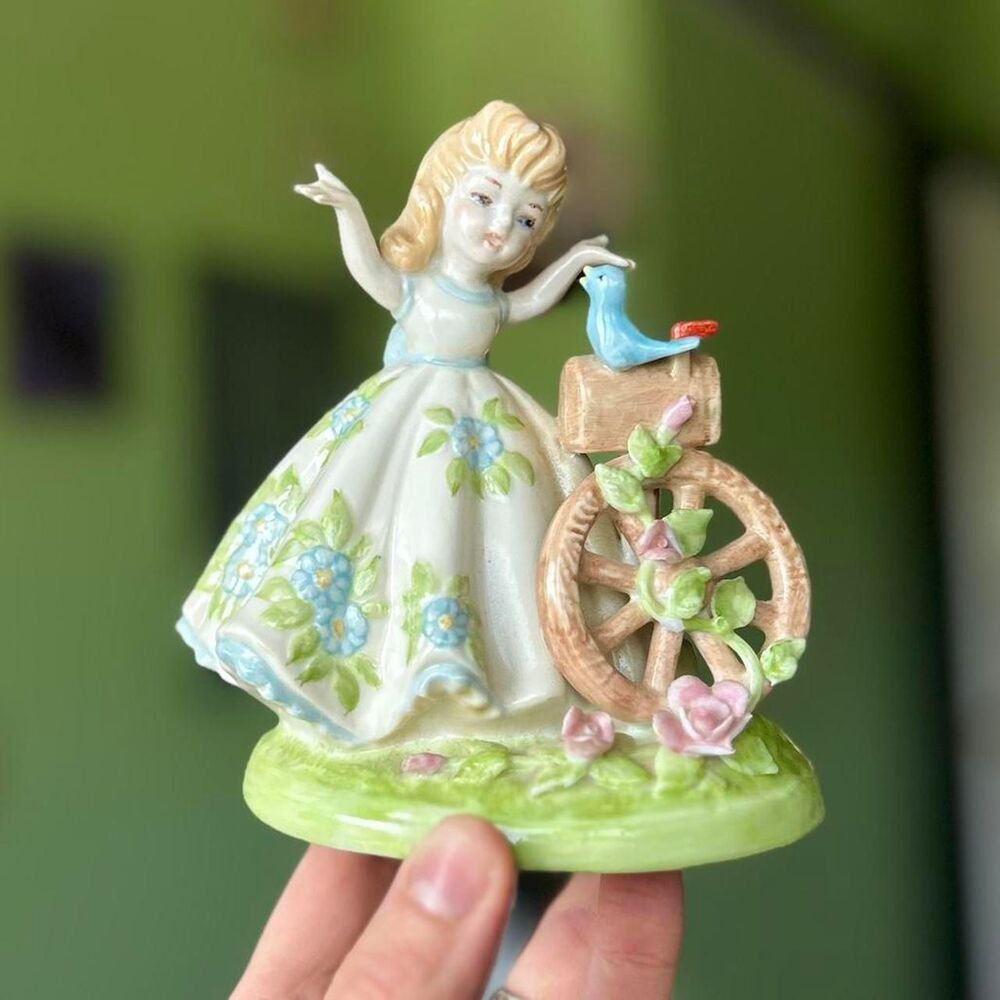Dainty VTG Girl + Bird Elegant Porcelain Farm Cottagecore Floral Wheel Figurine